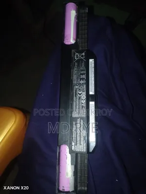 Laptop Asus B50A 6GB Intel Core i3 SSHD+SSD 250GB