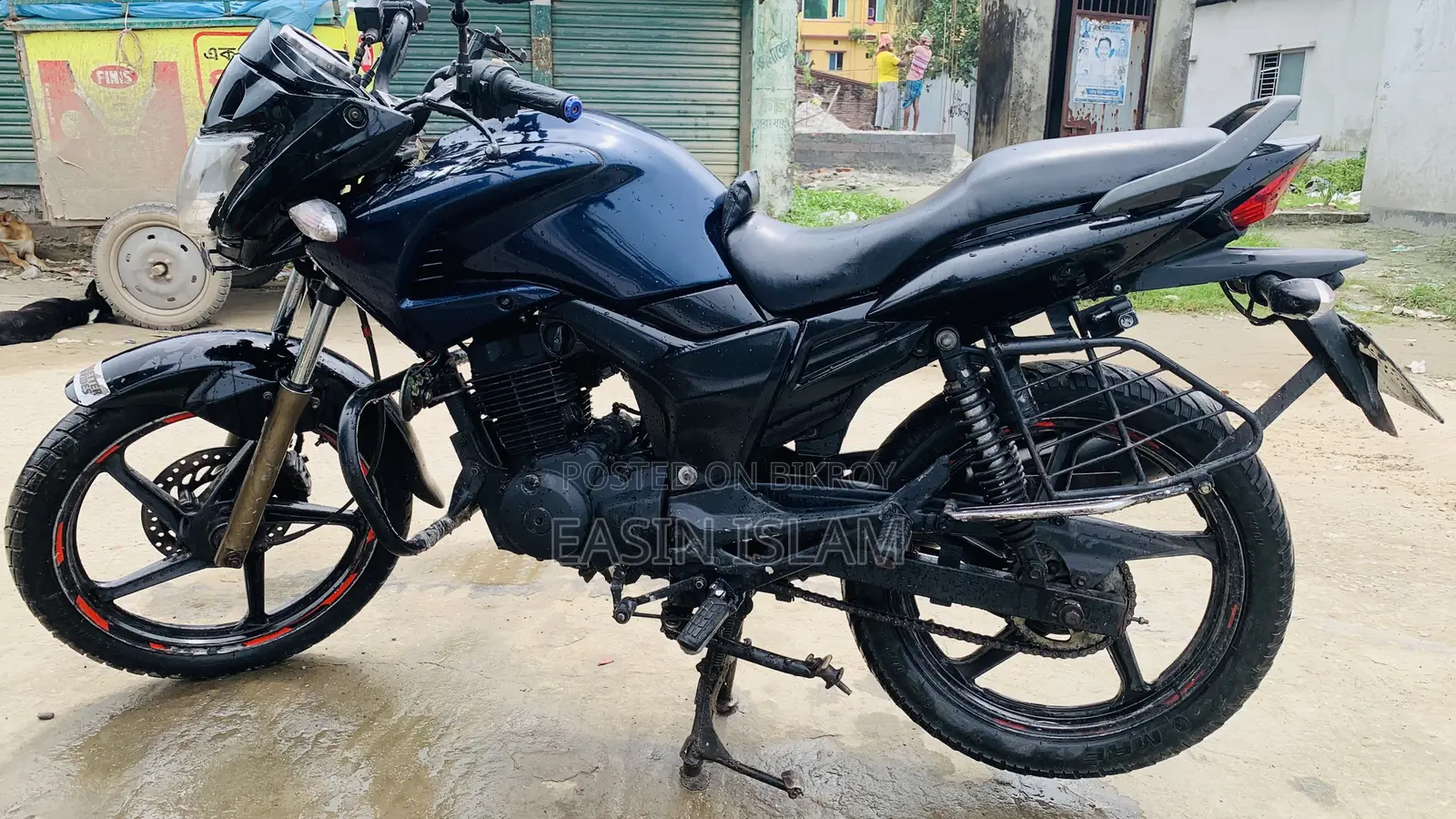 হিরো হাঙ্ক ২০১৮ নীল