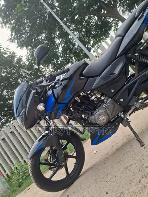 বাজাজ পালসার ১৫০ ২০২০ কালো