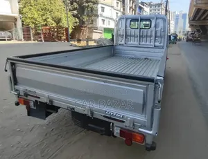টয়োটা ডাইনা পিকআপ ২০১৯ নতুন