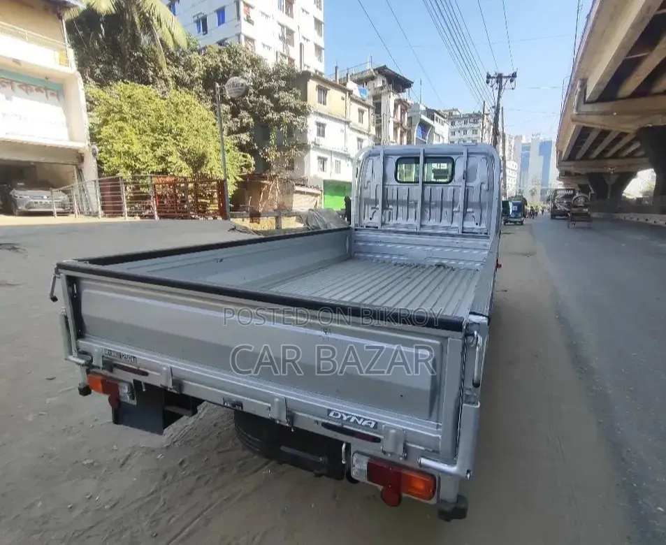 টয়োটা ডাইনা পিকআপ ২০১৯ নতুন