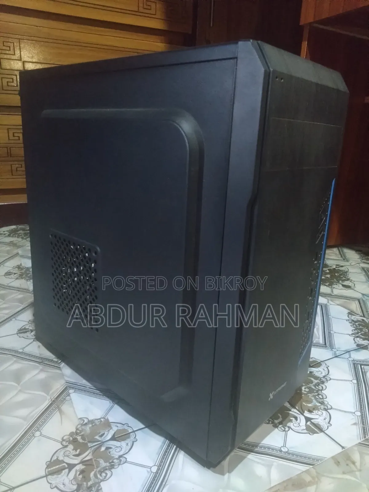 Desktop Computer Gigabyte 8GB AMD Ryzen 5 SSD 250GB