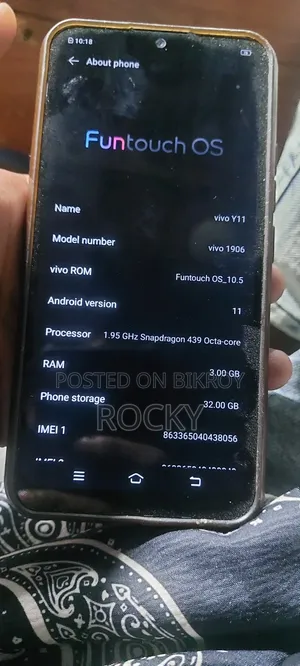Vivo Y11 32 GB Blue