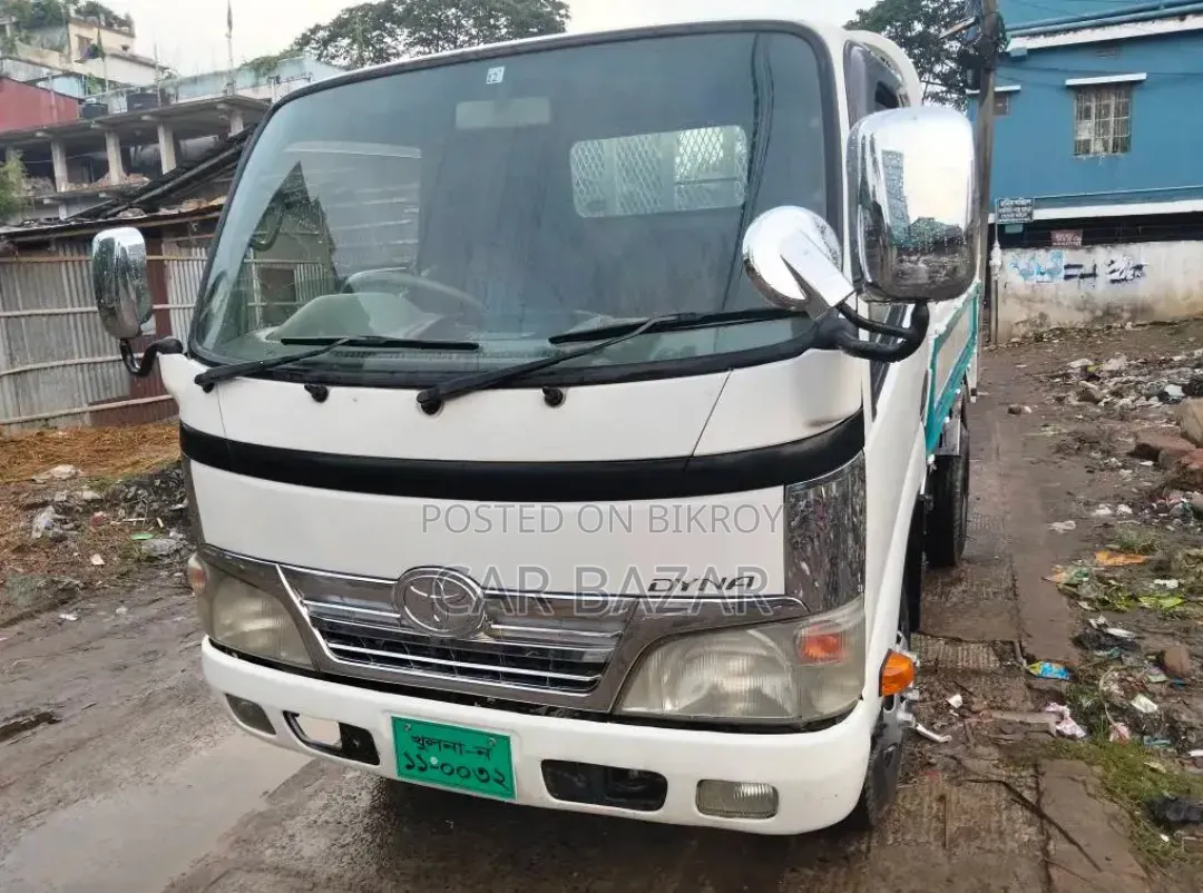 টয়োটা ডায়না পিকআপ ২০১৭