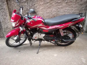 Bajaj Platina ES 2019 Red