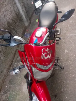 Bajaj Platina ES 2019 Red