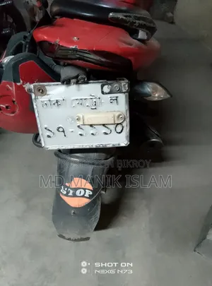 Bajaj Pulsar 135 LS 2010 Red