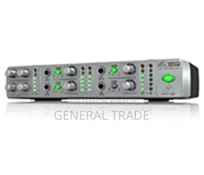 Behringer 4 Channel Stereo Headphone Amplifier AMP800