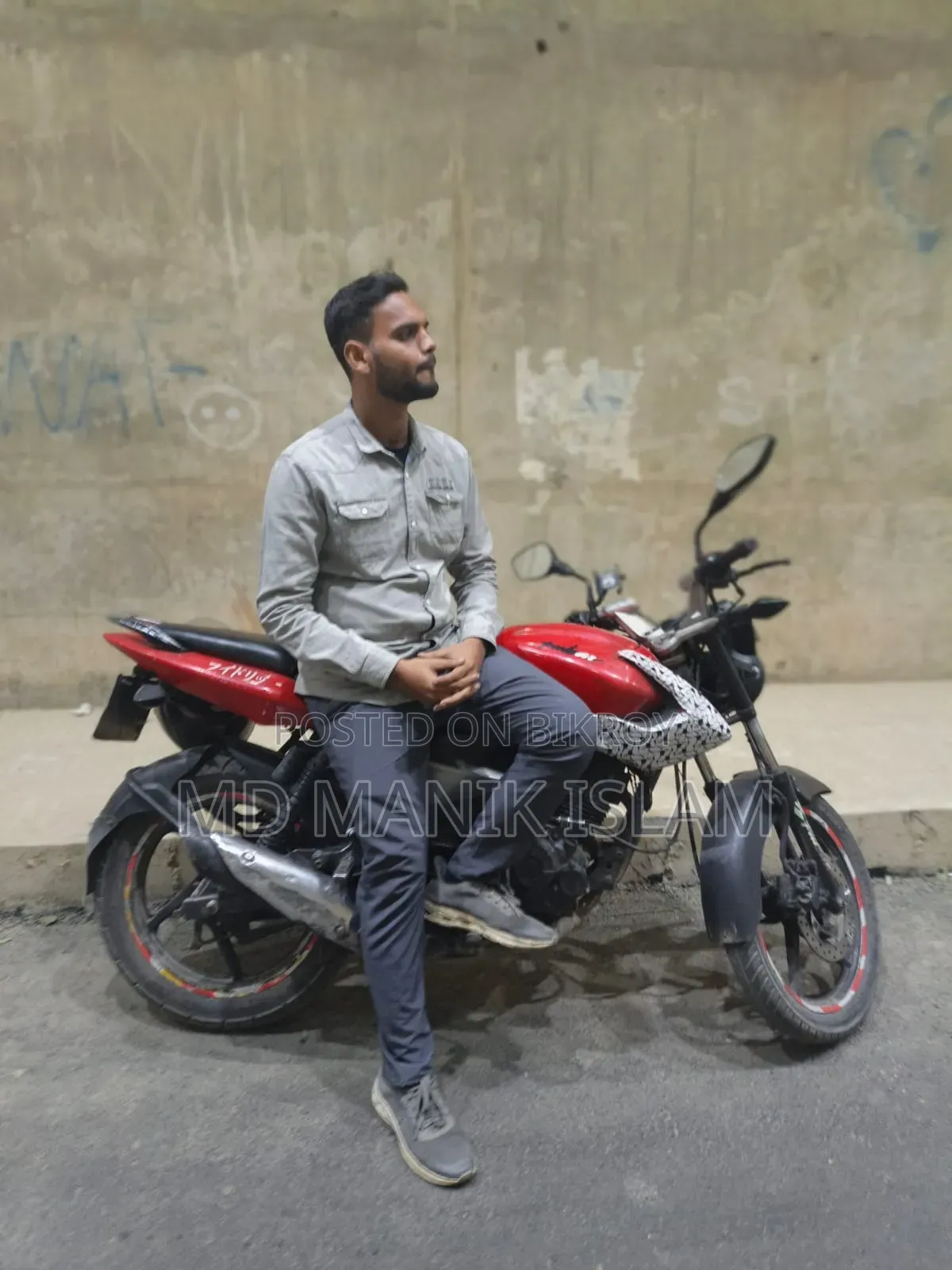 Bajaj Pulsar 135 LS 2010 Red