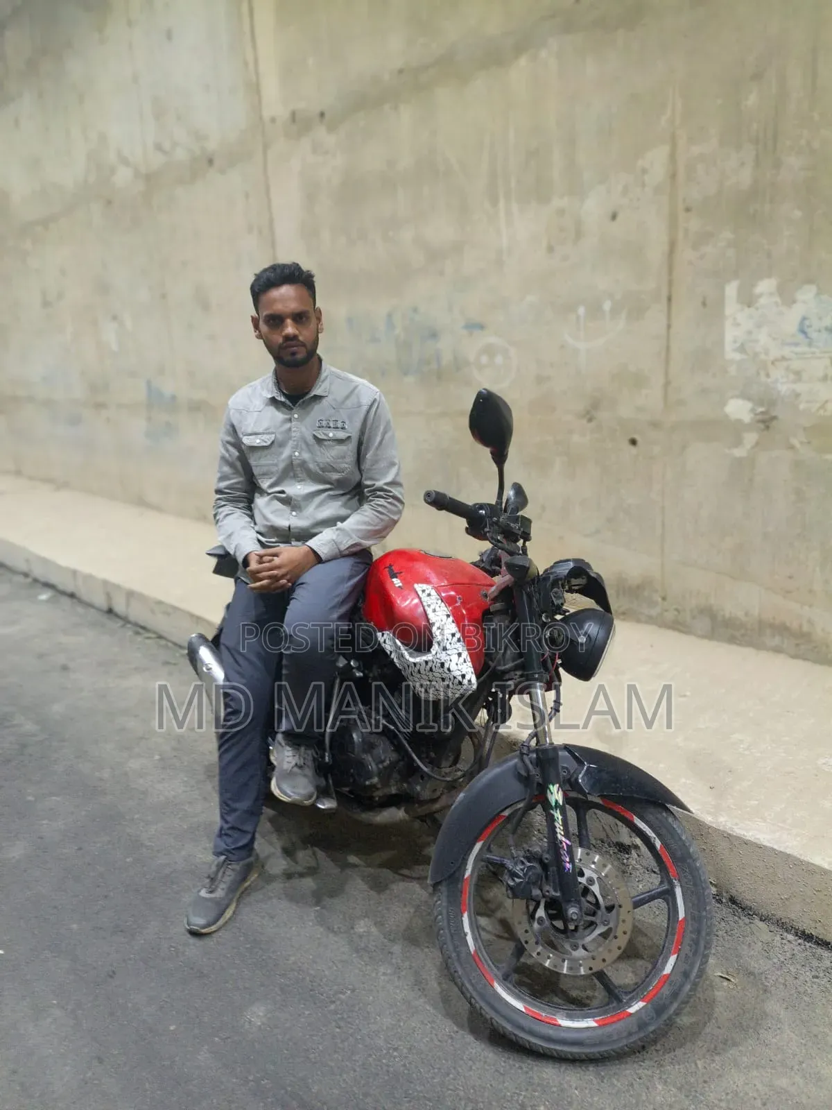 Bajaj Pulsar 135 LS 2010 Red
