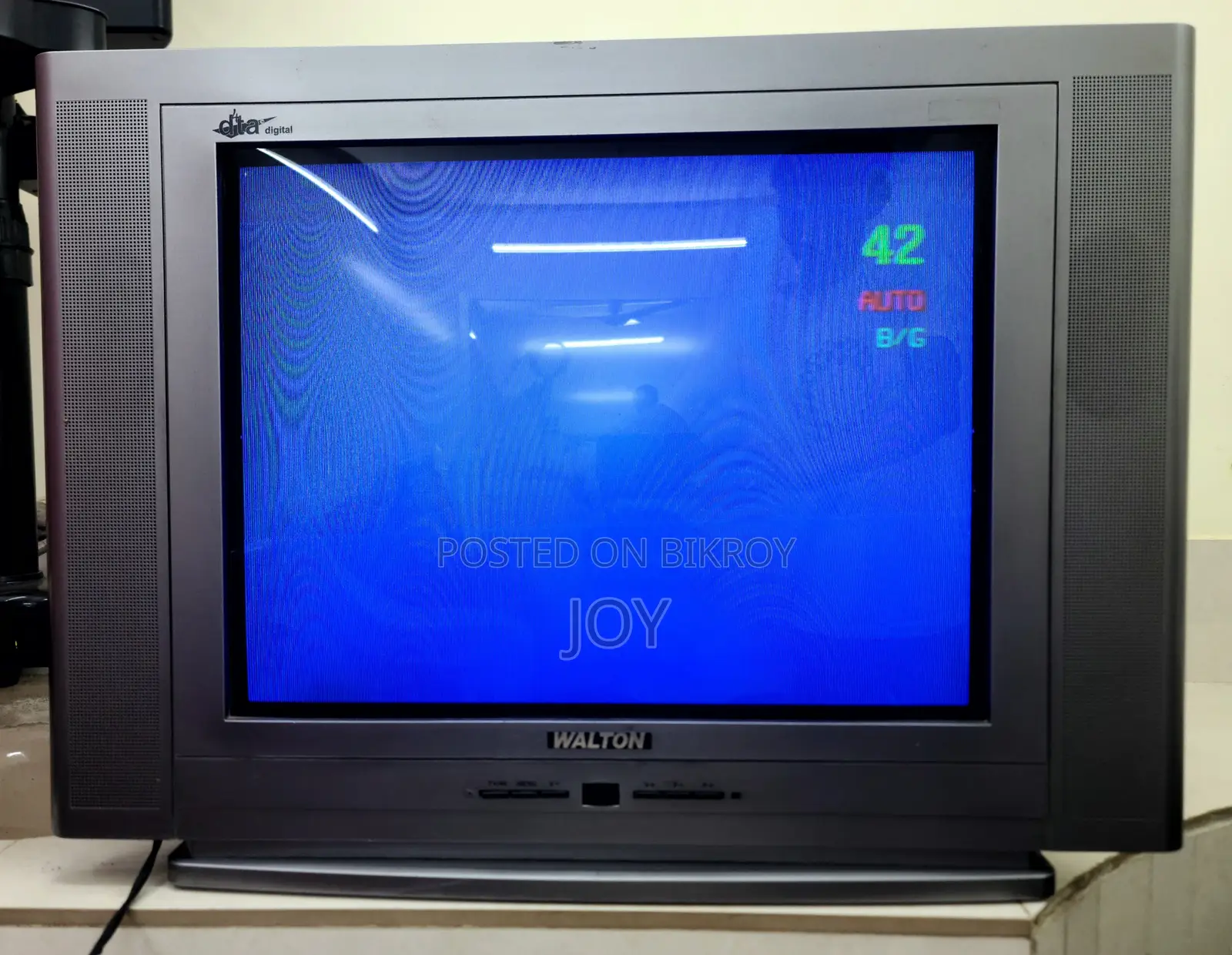 CRT BOX TV (USED) - Fully Working & Good Condition