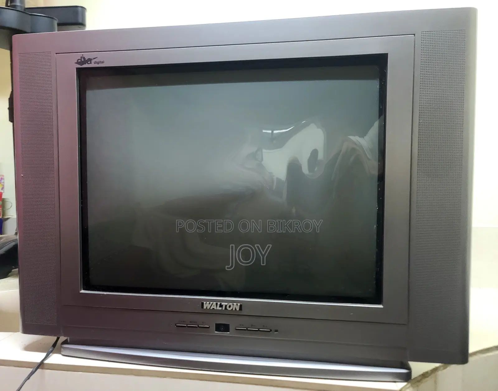CRT BOX TV (USED) - Fully Working & Good Condition