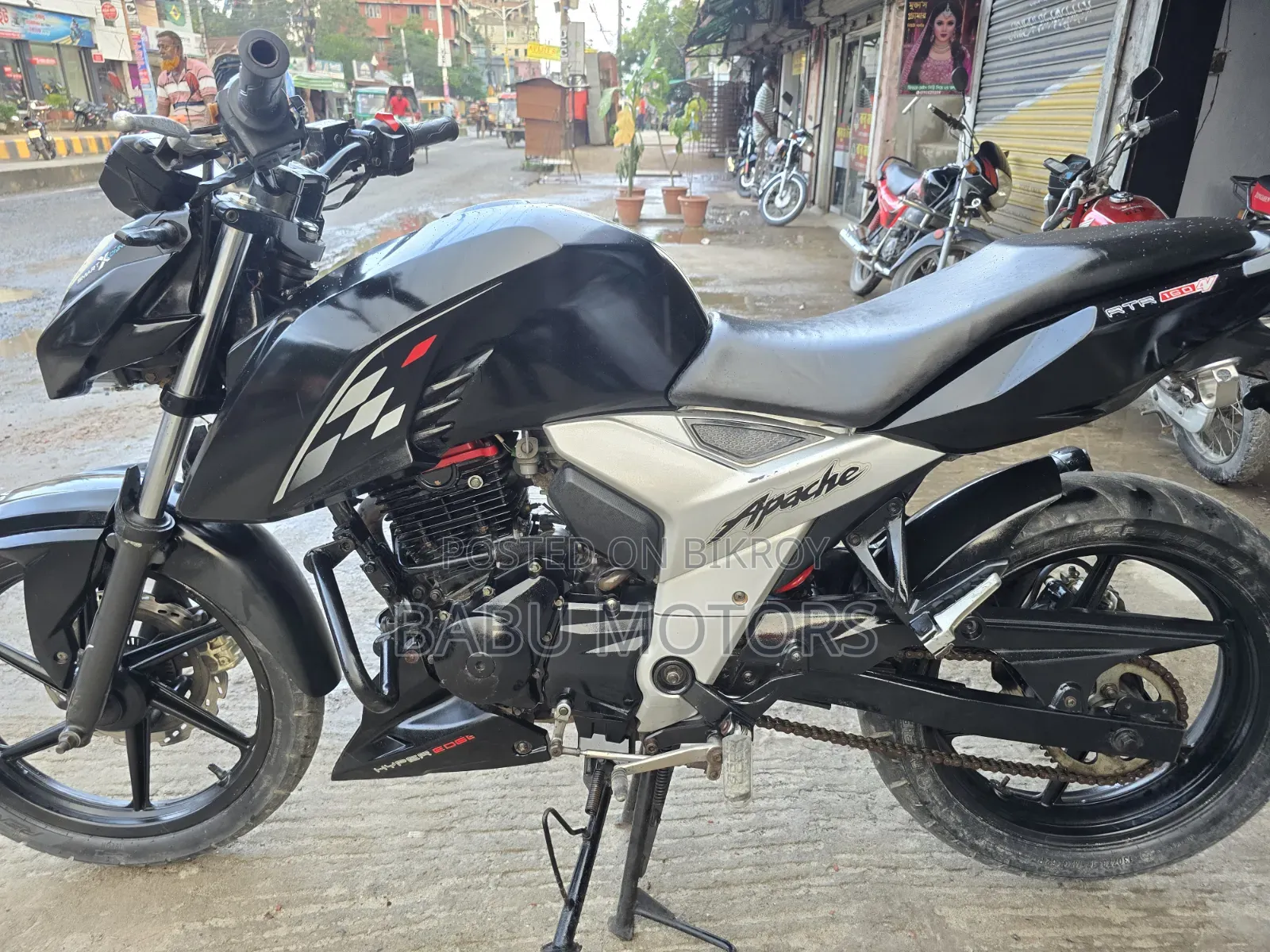TVS Apache RTR 160 2V ABS 2022 Black