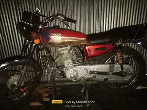 Honda 2013 Red
