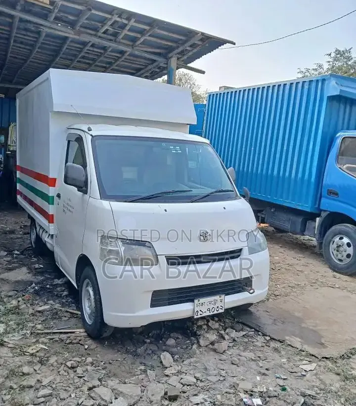 টয়োটা S40 কাভার ভ্যান ২০০৮
