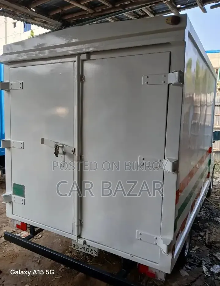 টয়োটা S40 কাভার ভ্যান ২০০৮