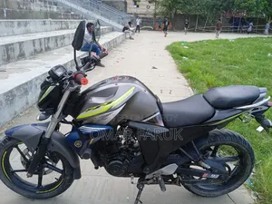 Yamaha FZS V2 2018 Gray