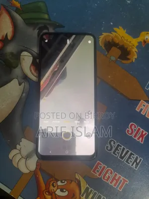 Vivo Y17 128 GB Silver