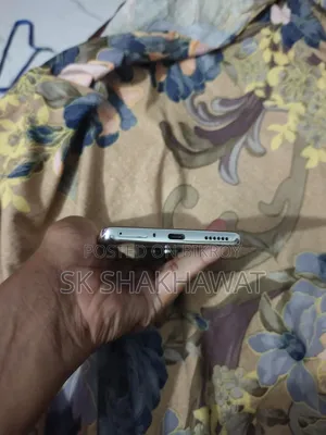 Tecno Camon 40 Pro 4G 256 GB Silver