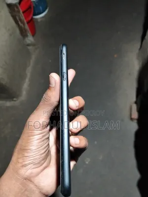 Samsung A10 32 GB Black