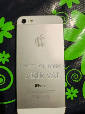 Apple iPhone 5s 16 GB White