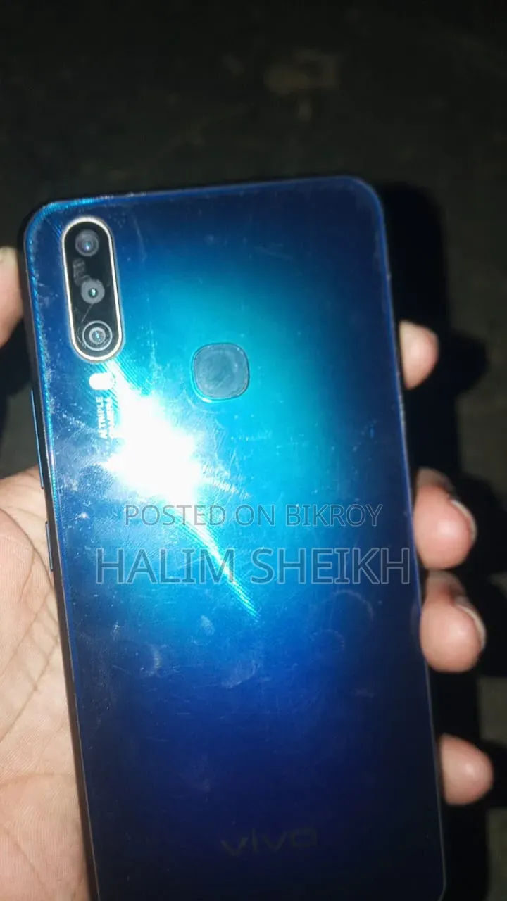 Vivo Y19s 64 GB Blue