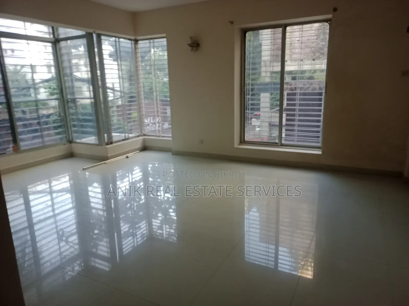 3bdrm Apartment in Anik Real Estate, Gulshan for rent