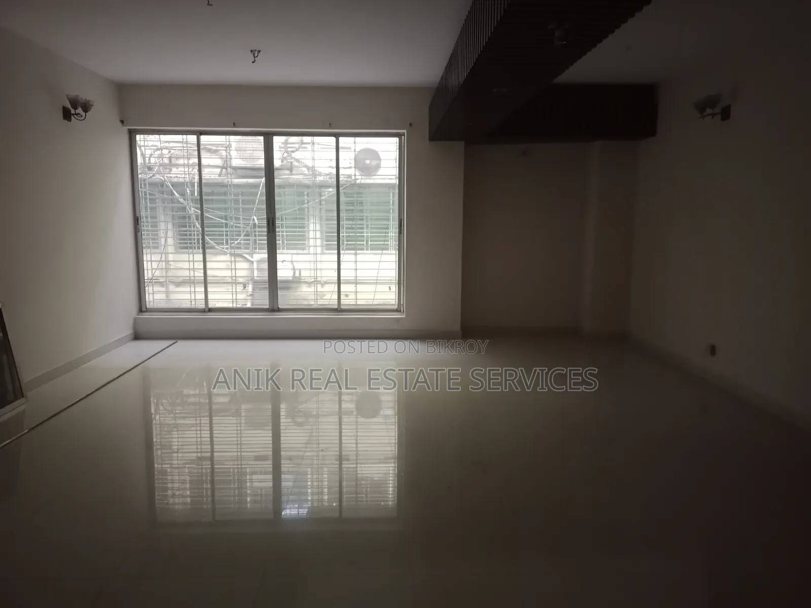 3bdrm Apartment in Anik Real Estate, Gulshan for rent