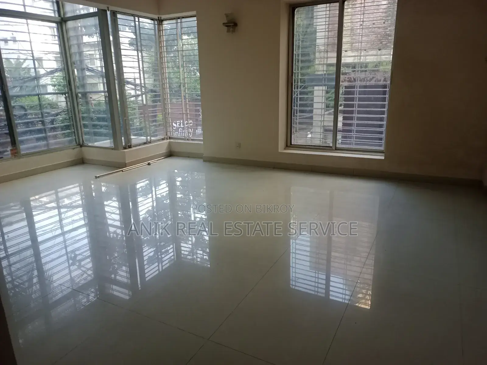3bdrm Apartment in Anik Real Estate, Gulshan for rent
