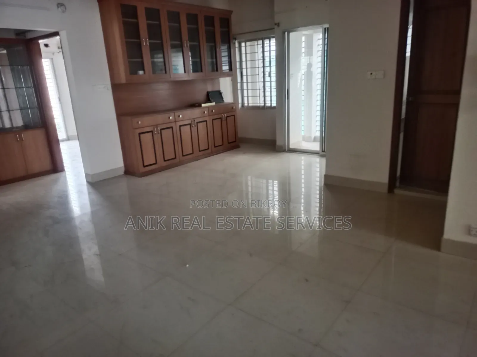 3bdrm Apartment in Anik Real Estate, Gulshan for rent