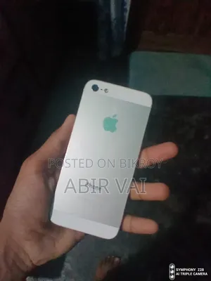 Apple iPhone 5s 16 GB White