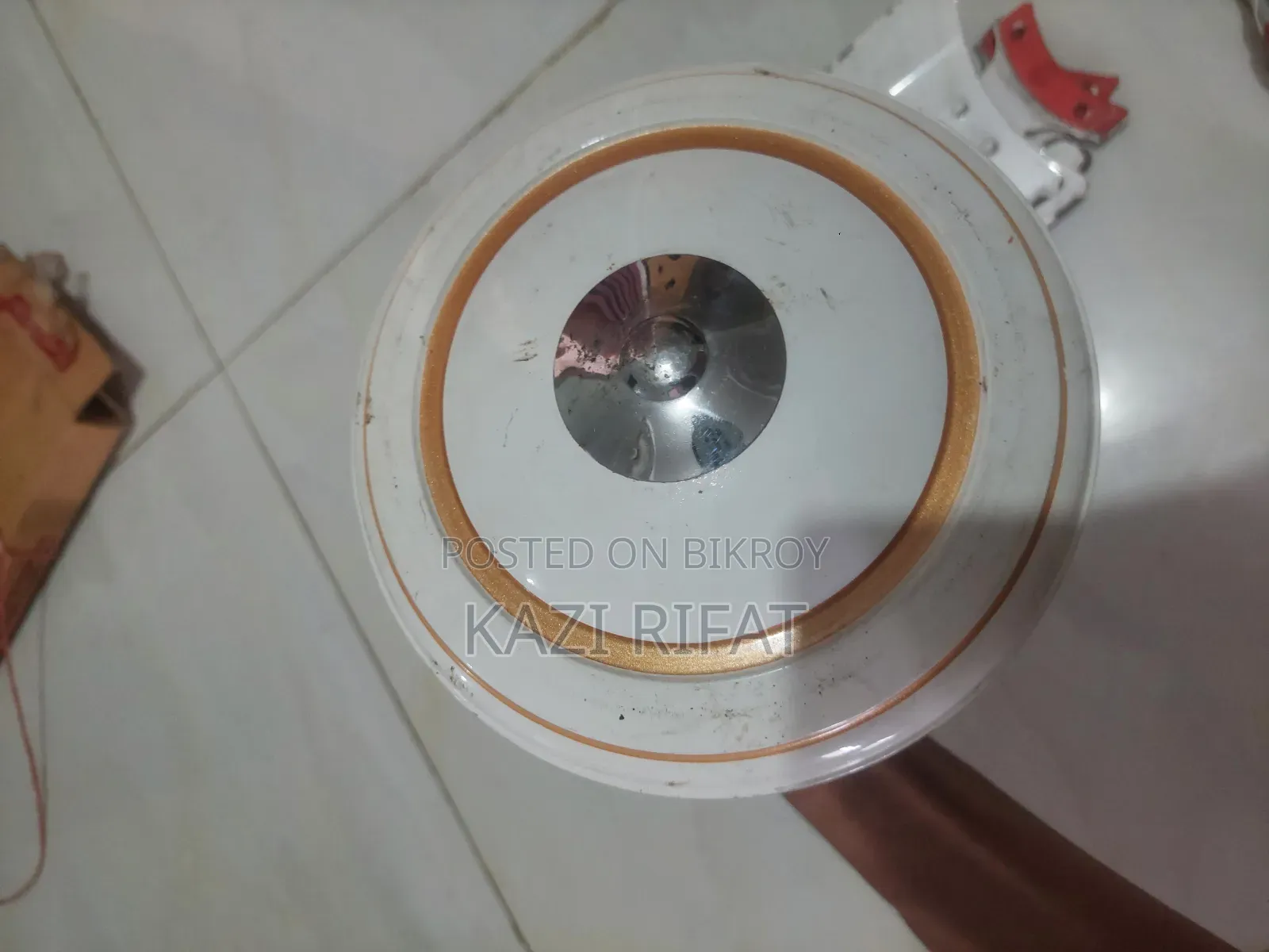 ছোট সাইজের পুরোনো সিলিং ফ্যান বিক্রি