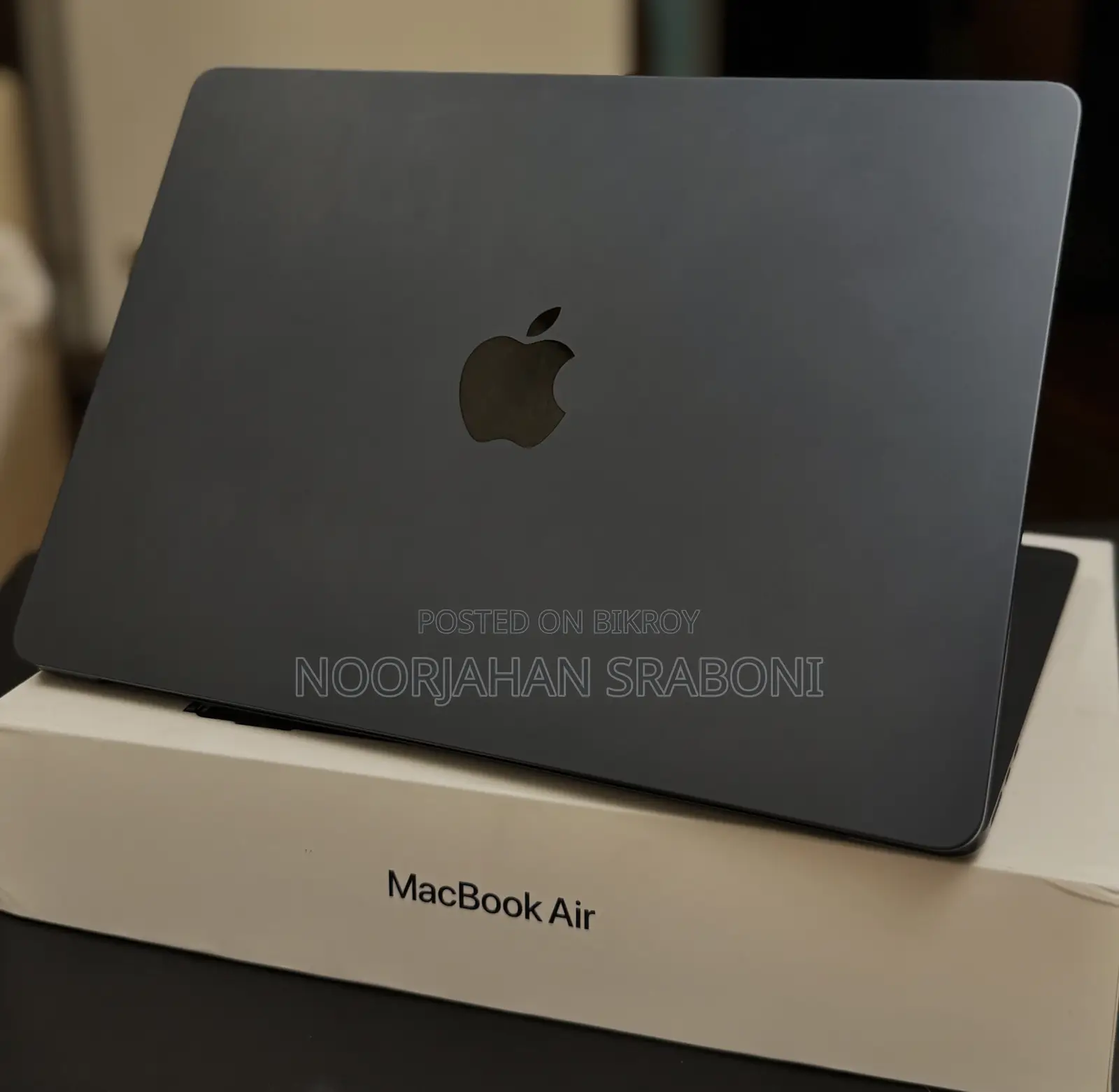 Laptop Apple MacBook Air 2022 M2 16GB Apple M2 SSD 256GB