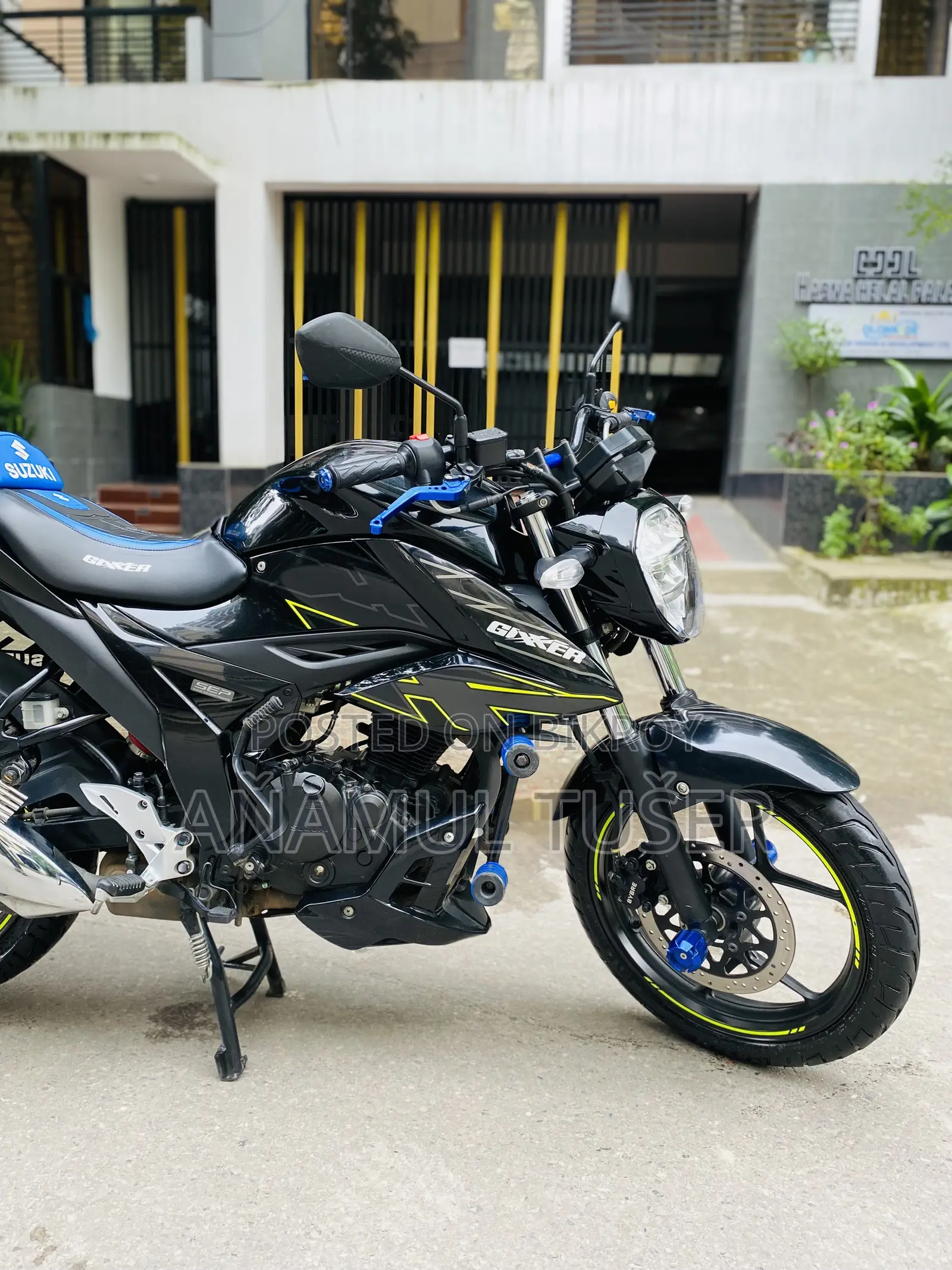 Suzuki Gixxer 2025 Black