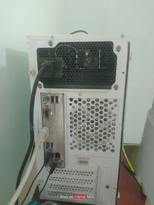 Desktop Computer 8GB AMD Ryzen 5 SSD 256GB