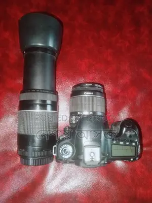 DSLR Camera