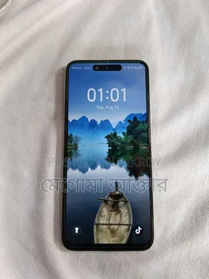 Tecno Spark 30C 128 GB White
