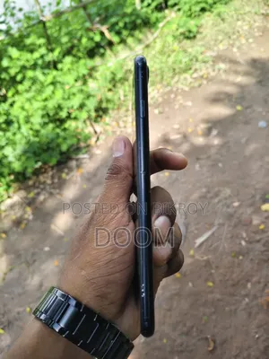 Apple iPhone 7 Plus 32 GB Black