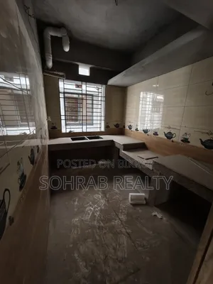 3bdrm Apartment in Sohrab Realty, Rampura for sale