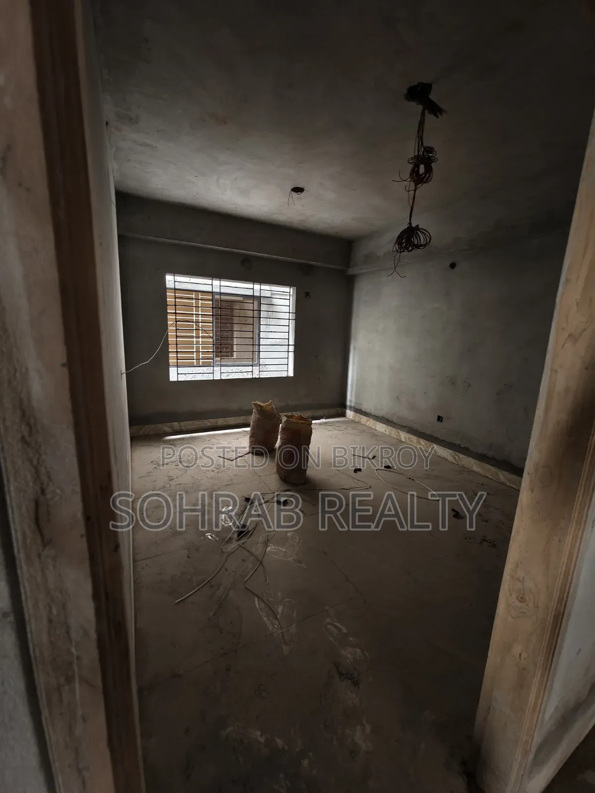 3bdrm Apartment in Sohrab Realty, Rampura for sale
