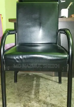টেবিল এবং চেয়ার