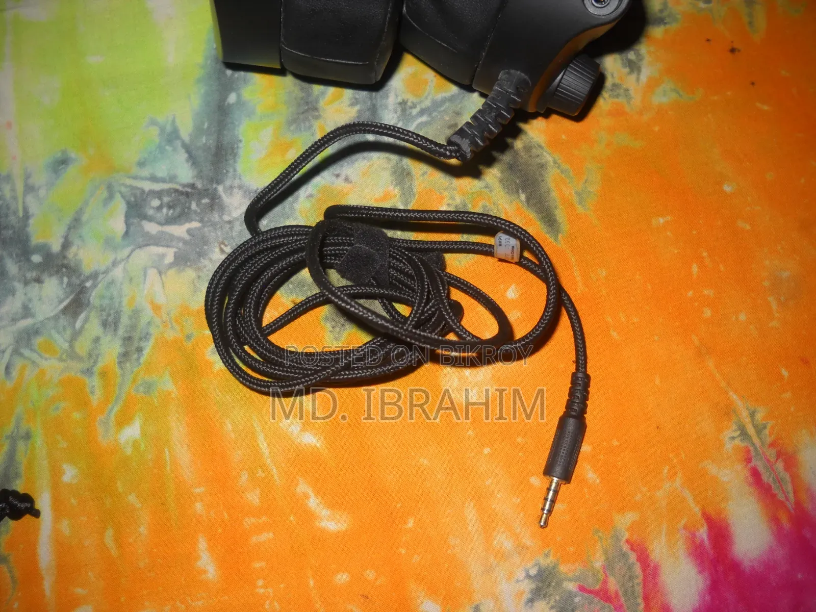 Headphone.