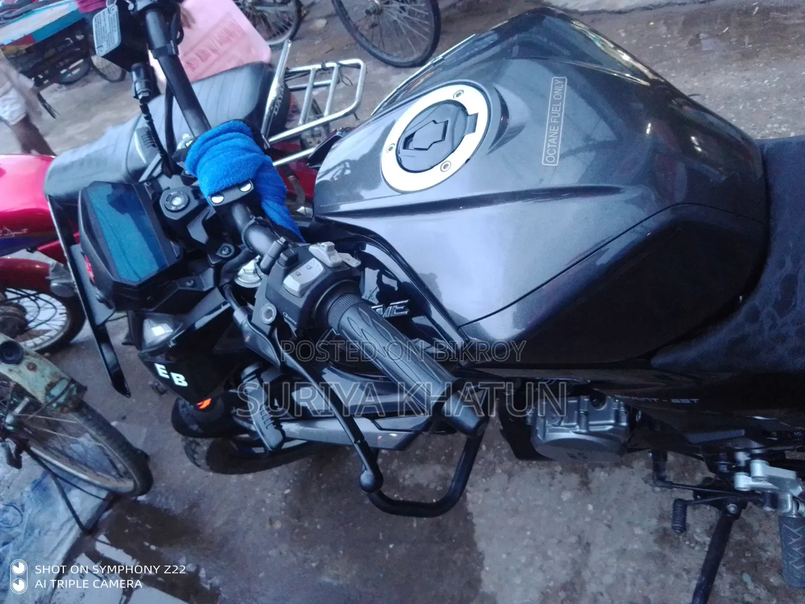 New Hero Xtreme 125R 2025 Black