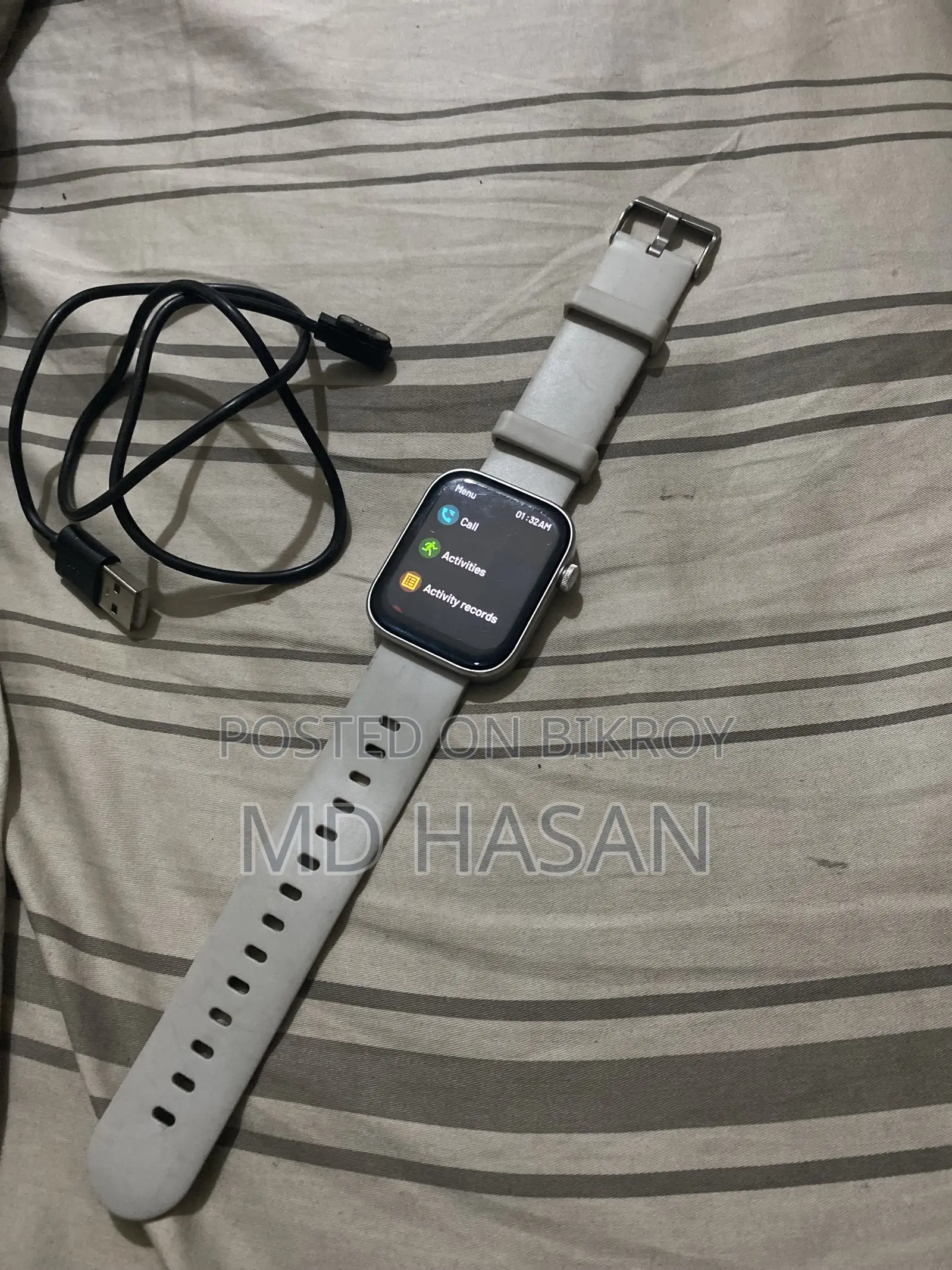 HMD Smart Watch