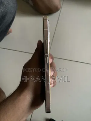 Vivo V23 128 GB Orange