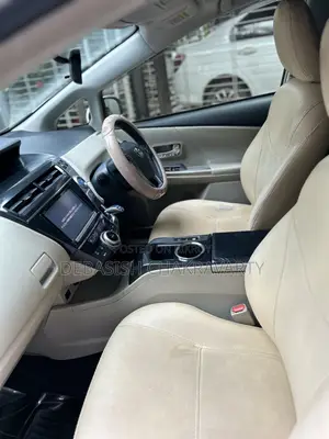 Toyota Prius 2015 Pearl