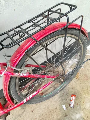 TVS Apache 180 RTR 2022 Red