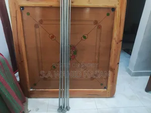 ক্যারাম বোর্ড