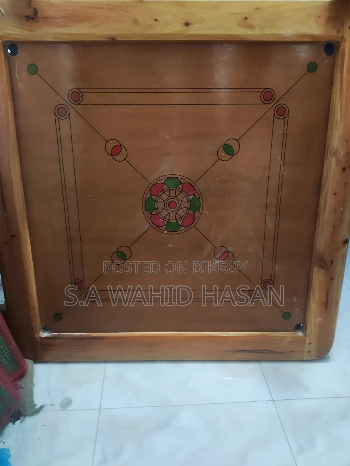 ক্যারাম বোর্ড