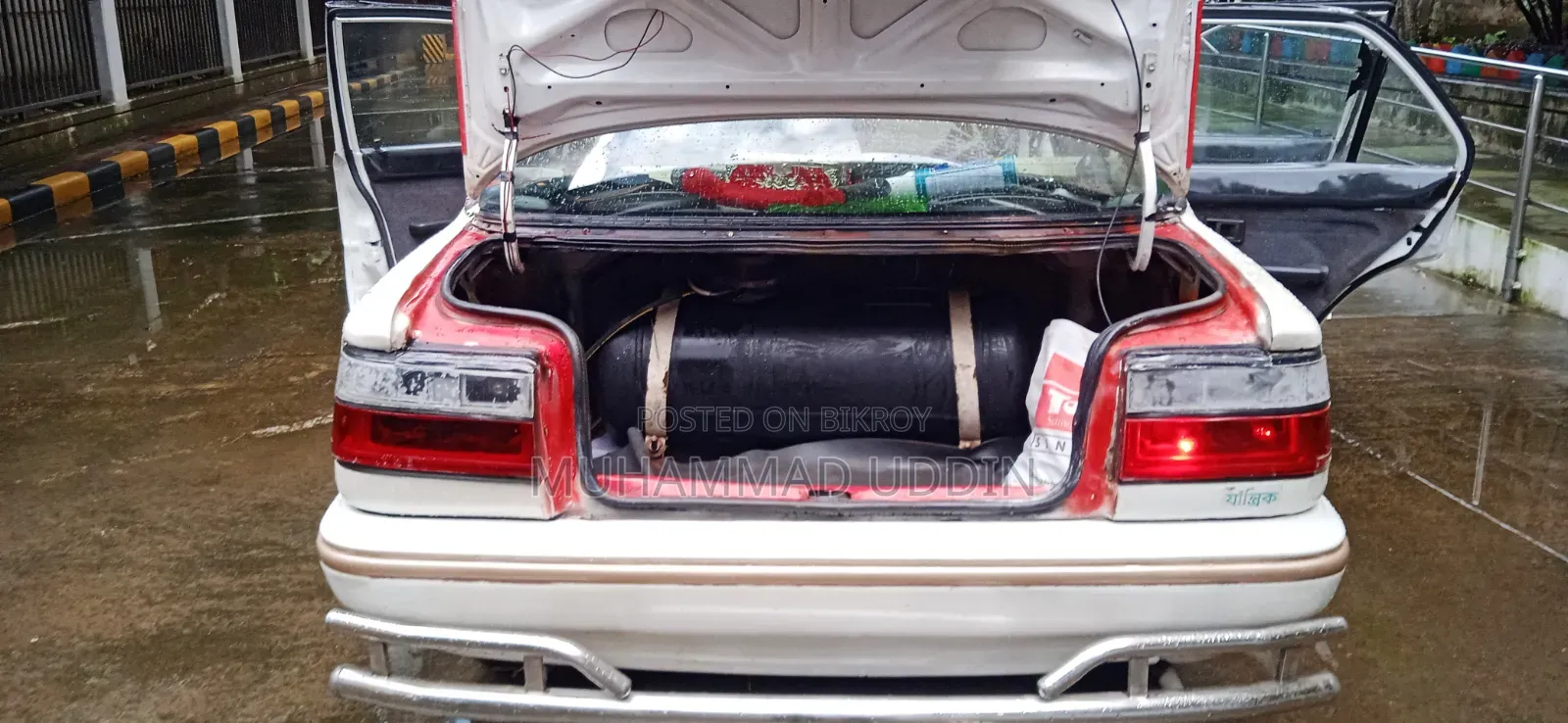 Toyota Corolla 1990 White